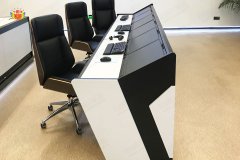 斜面操作臺的優(yōu)點(diǎn)有哪些？